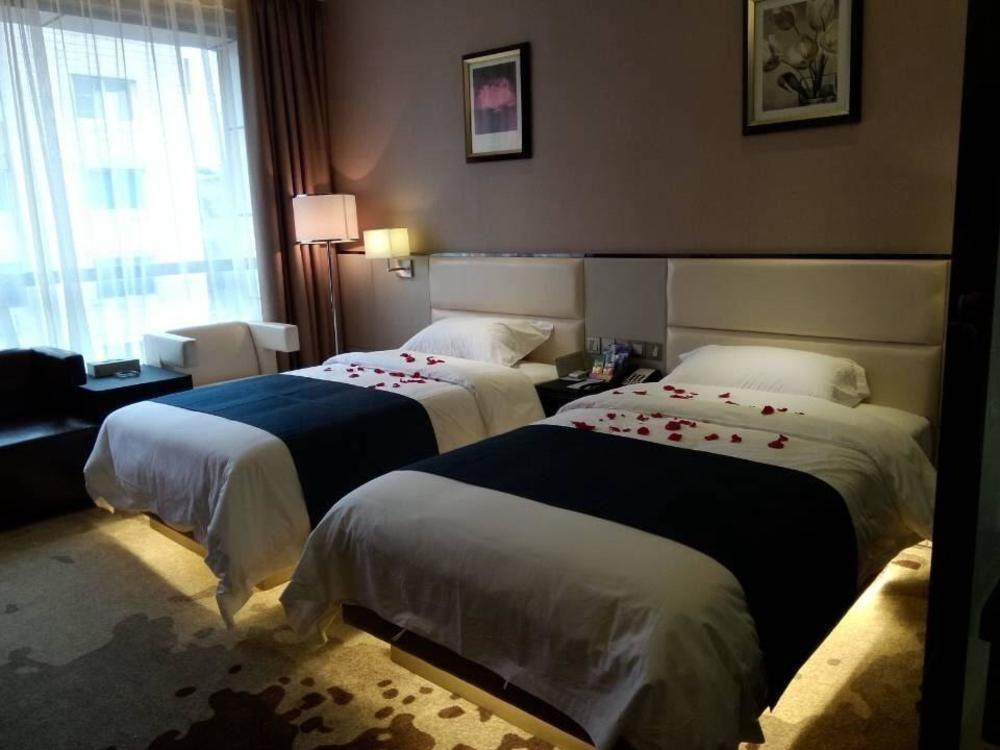 Chengdu Hello Hotel Shuangliu Екстер'єр фото